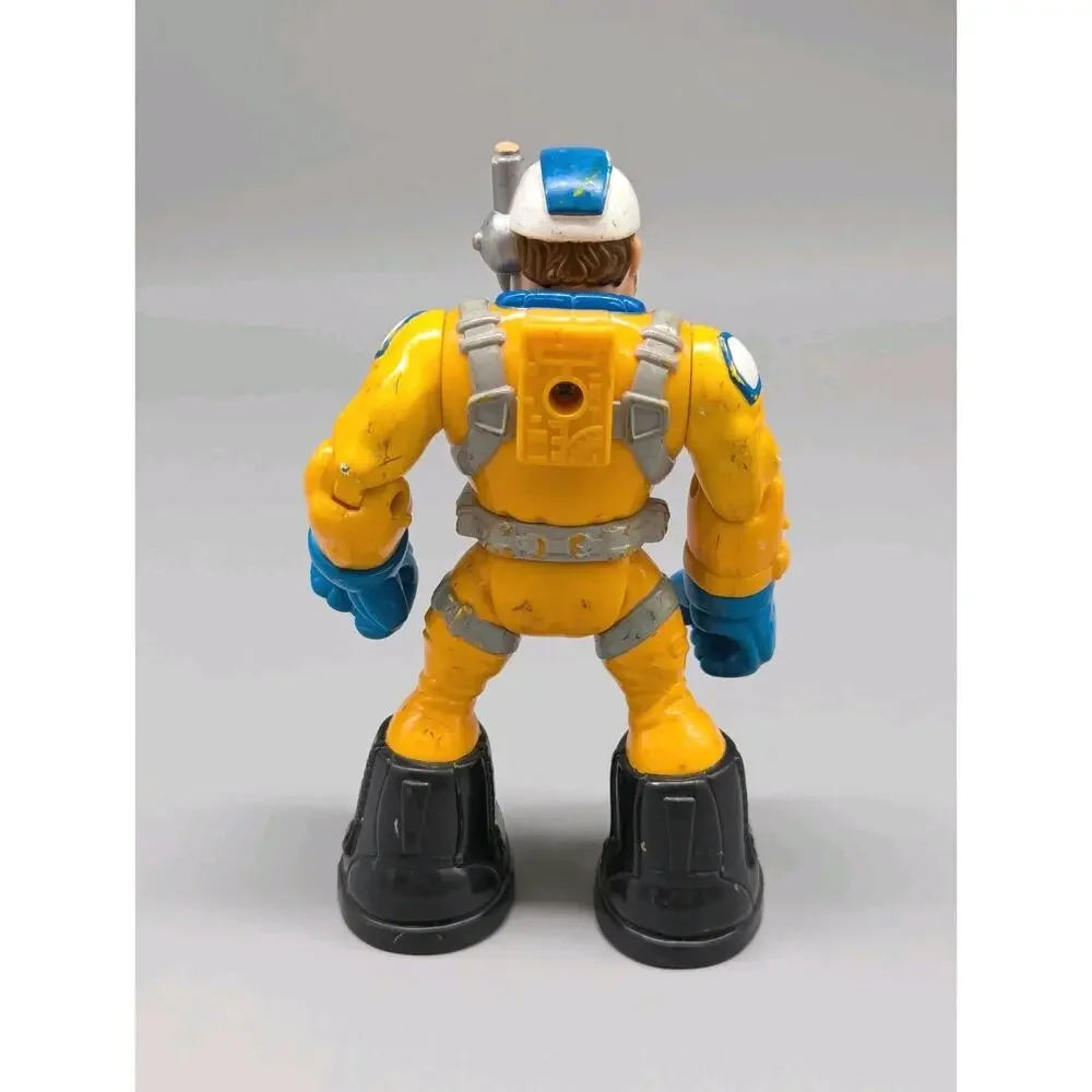 Fisher Price Rescue Heroes 1998 Cliff Hanger & 2000 Sam Sparks & Accessory